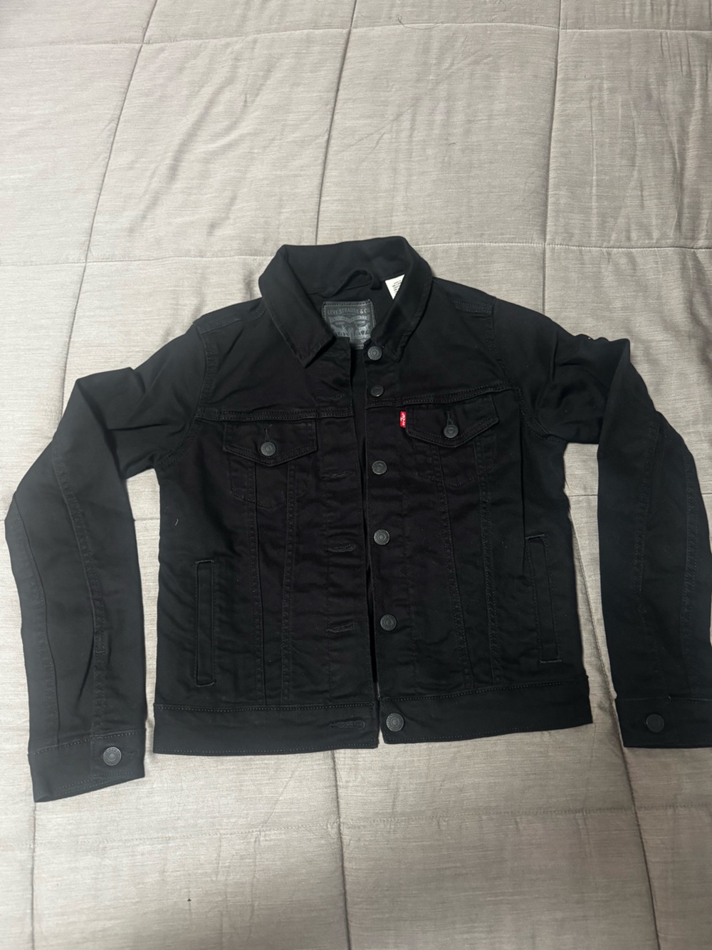 Levi's Women's Black Denim Trucker Jacket